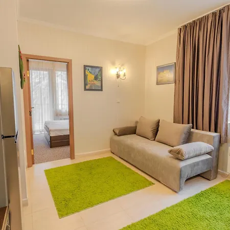 2r - туер Apartment Smoljan