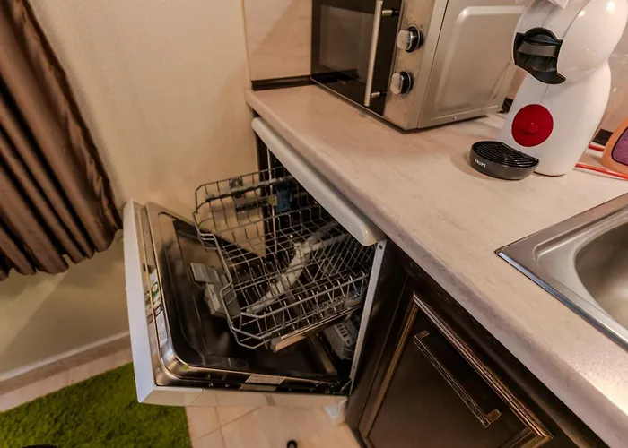 2r - туер סמוליאן